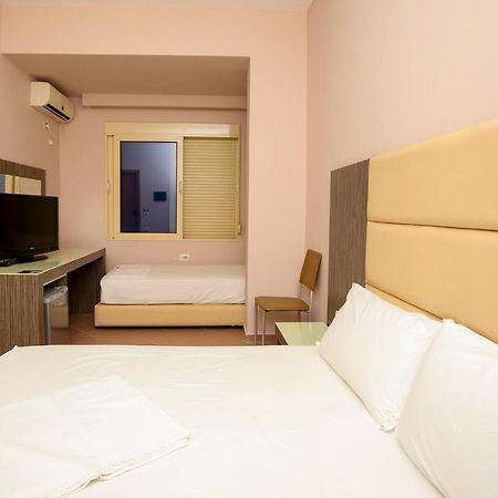 Hotel Aliko Radhimë Eksteriør bilde