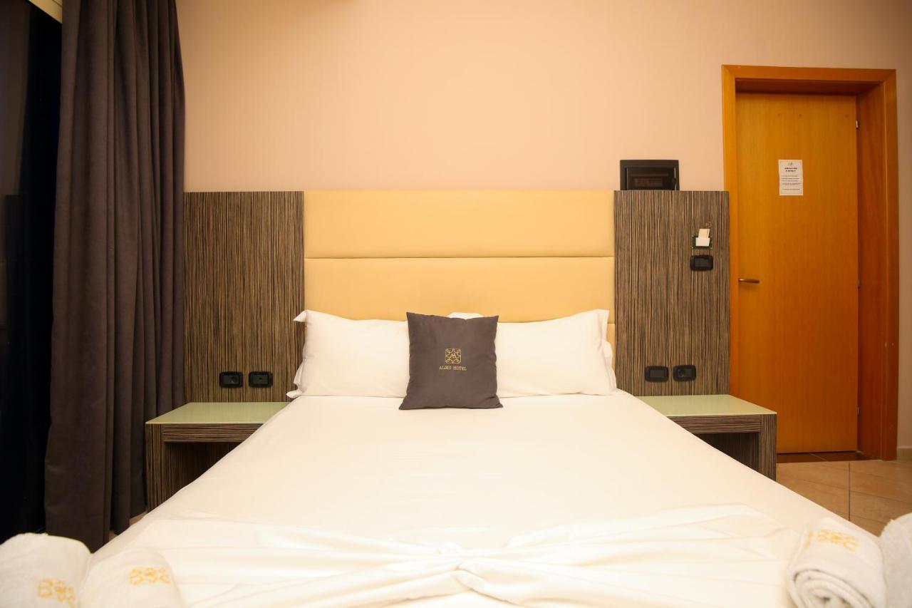 Hotel Aliko Radhimë Eksteriør bilde