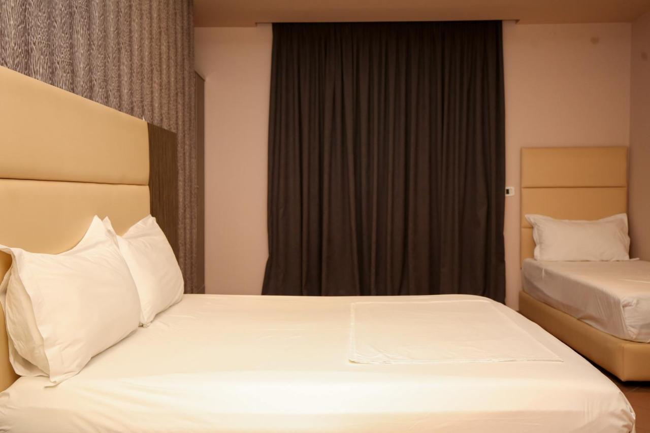 Hotel Aliko Radhimë Eksteriør bilde