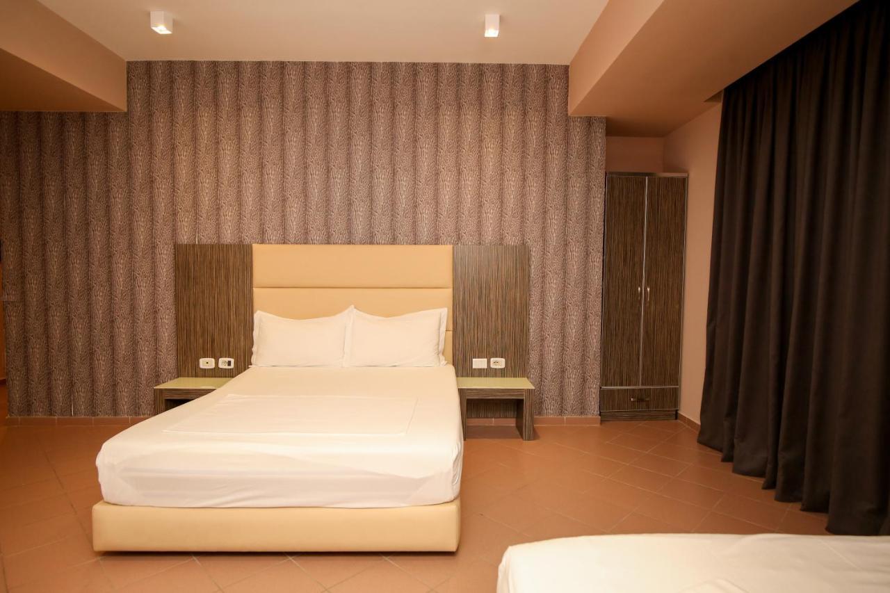 Hotel Aliko Radhimë Eksteriør bilde