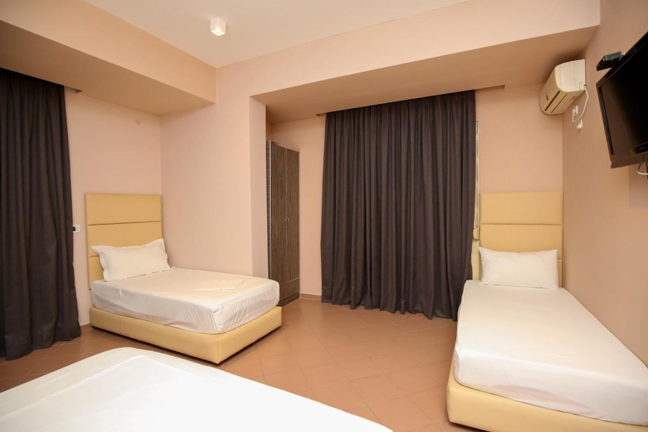 Hotel Aliko Radhimë Eksteriør bilde